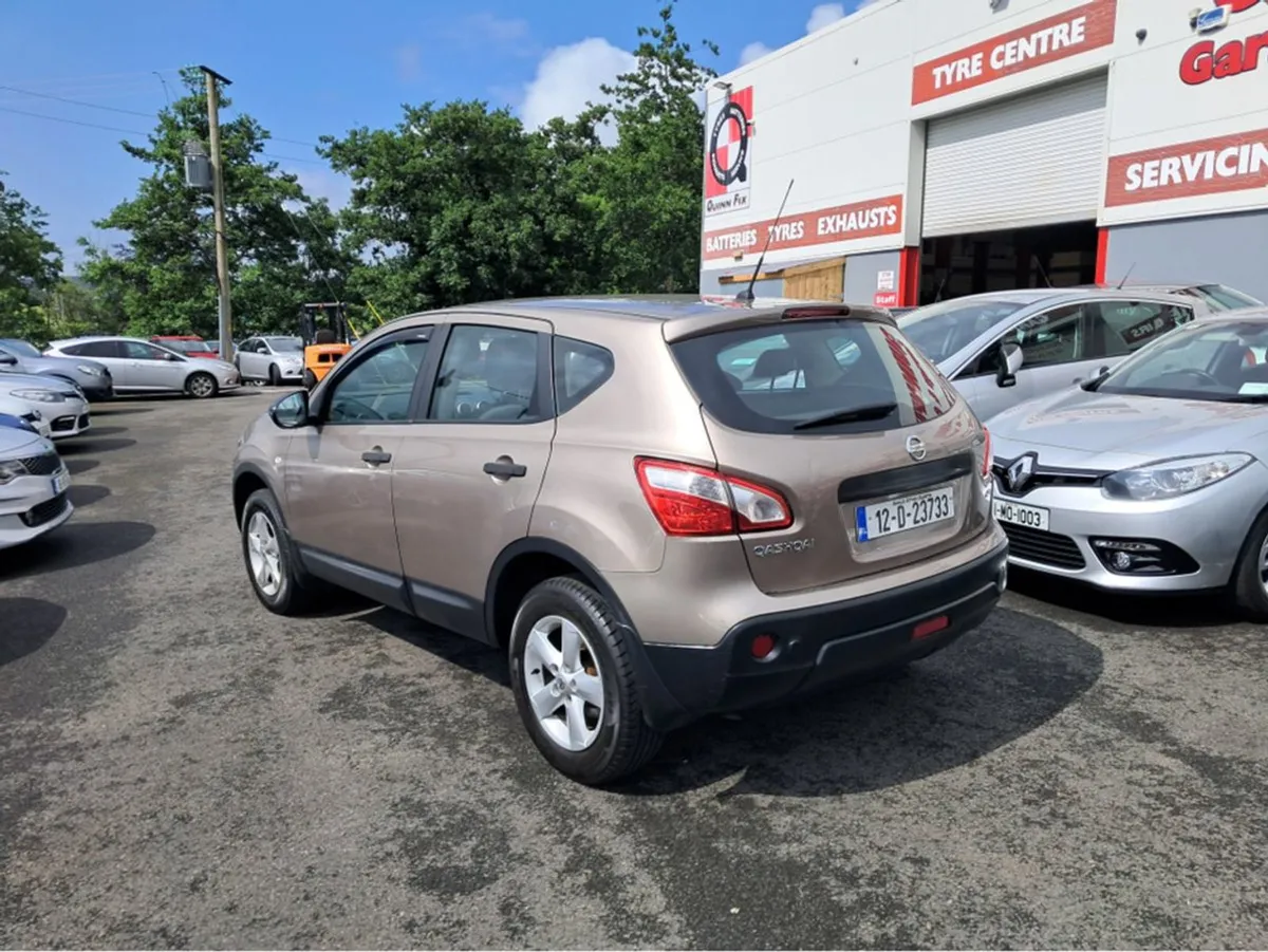 Nissan QASHQAI 1.5 XE 5DR DSL - Image 4