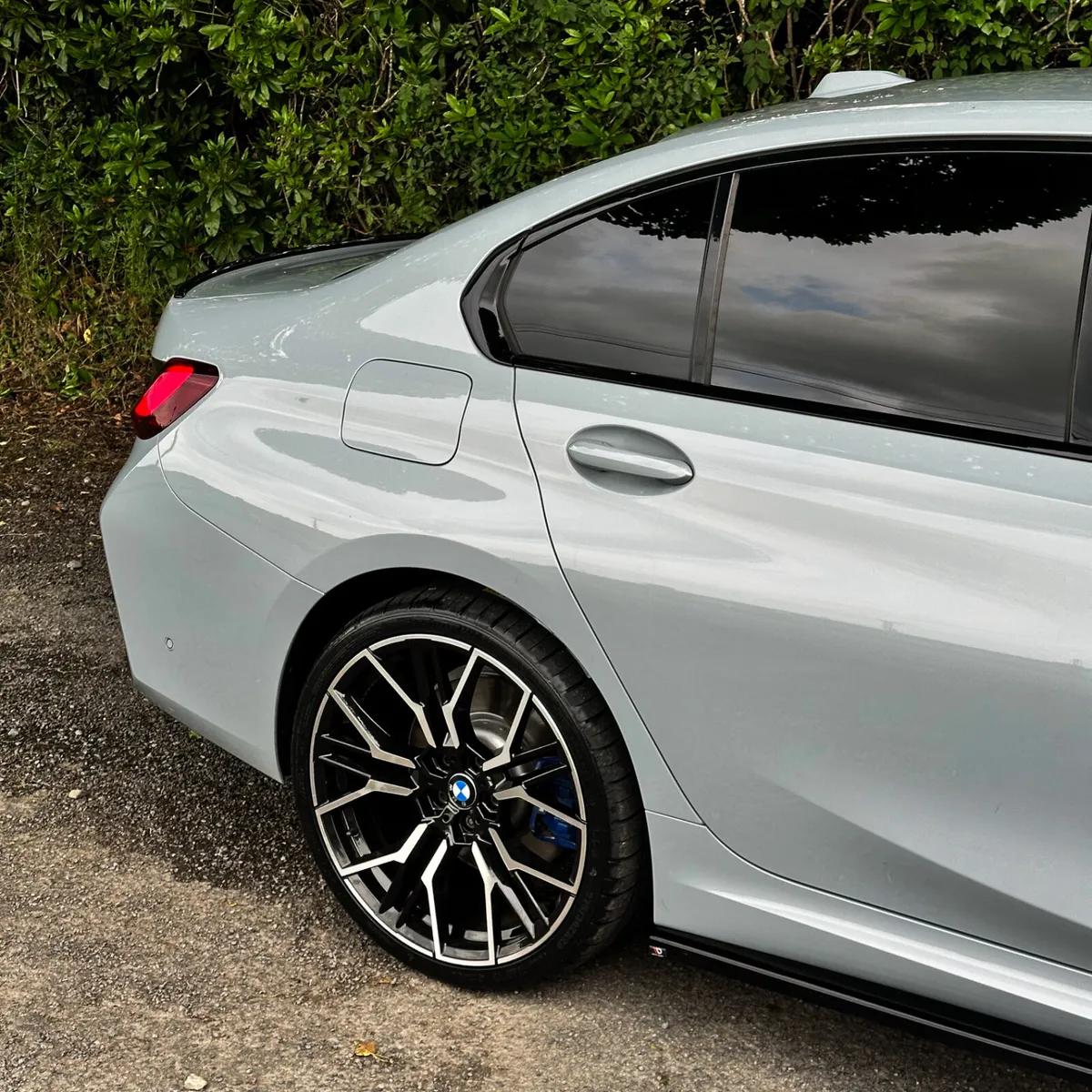 2023 (231) BMW 330e M-SPORT PRO EDITION 290BHP LCI - Image 4