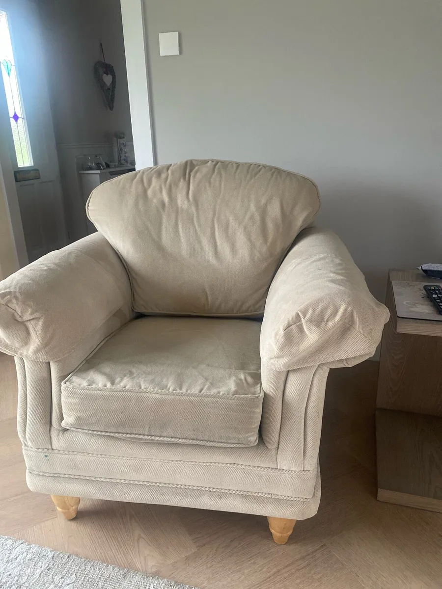 Armchair - Image 1