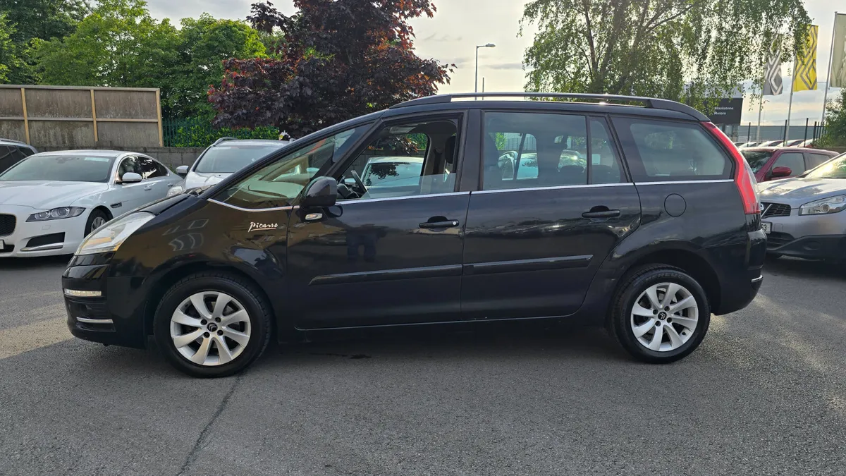 Citroen C4 Picasso Grand 1.6 HDI VTR,Auto,1 Owner - Image 3