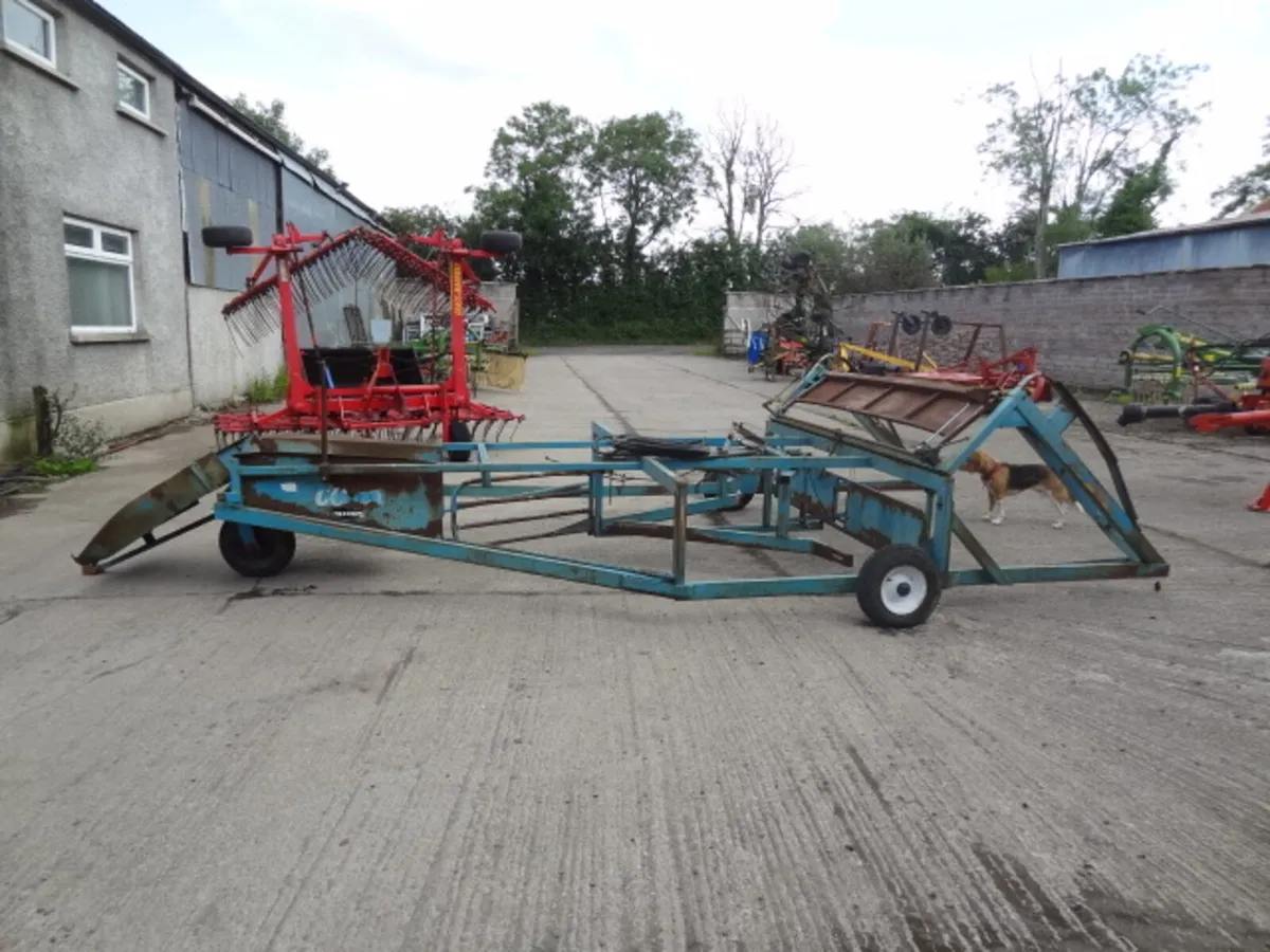 Cook Flat 8 Bale Sledge - Image 1