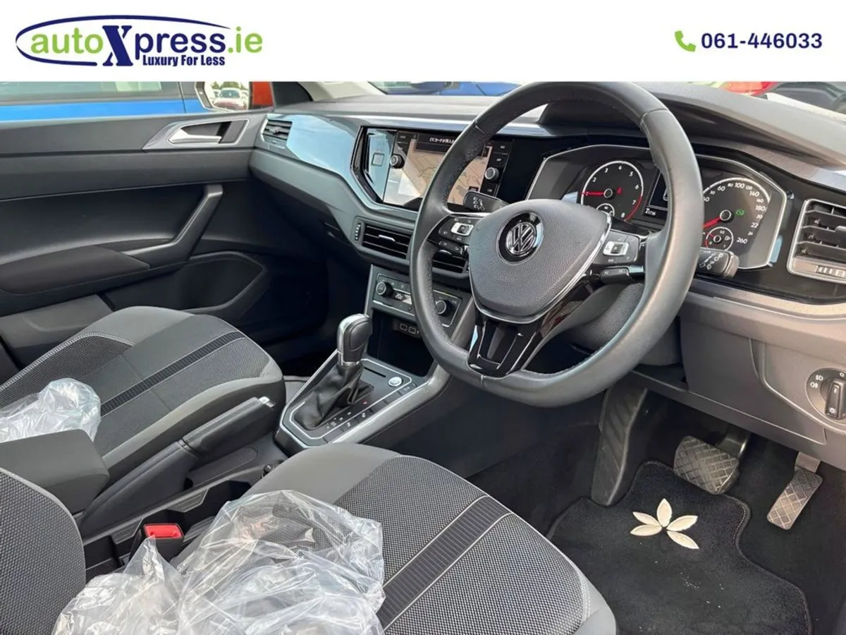 Volkswagen Polo 1.0 TSI High Line Automatic  Reve - Image 2