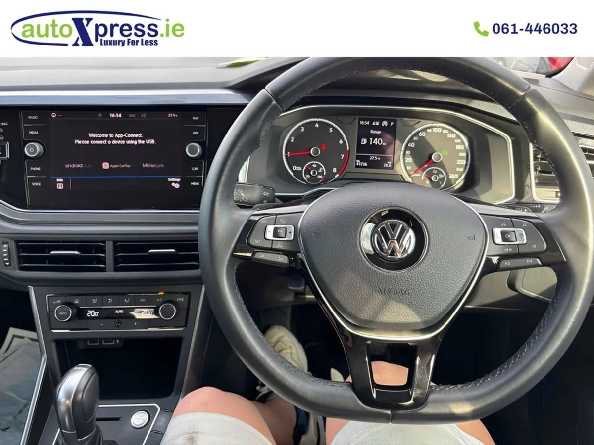 Volkswagen Polo 1.0 TSI High Line Automatic  Reve - Image 4