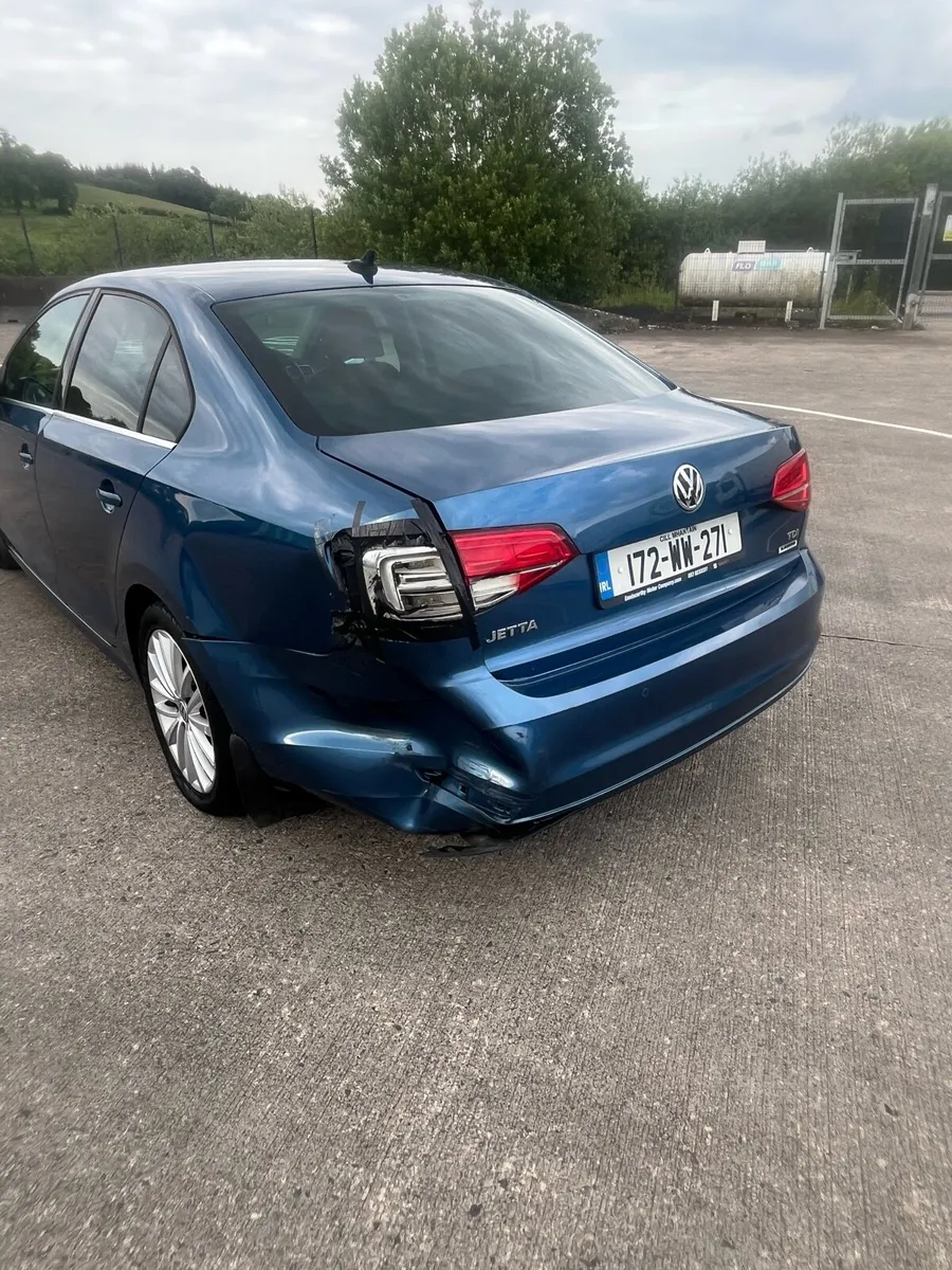 172 VW Jetta Highline 2.0 Diesel 110BHP - Image 3