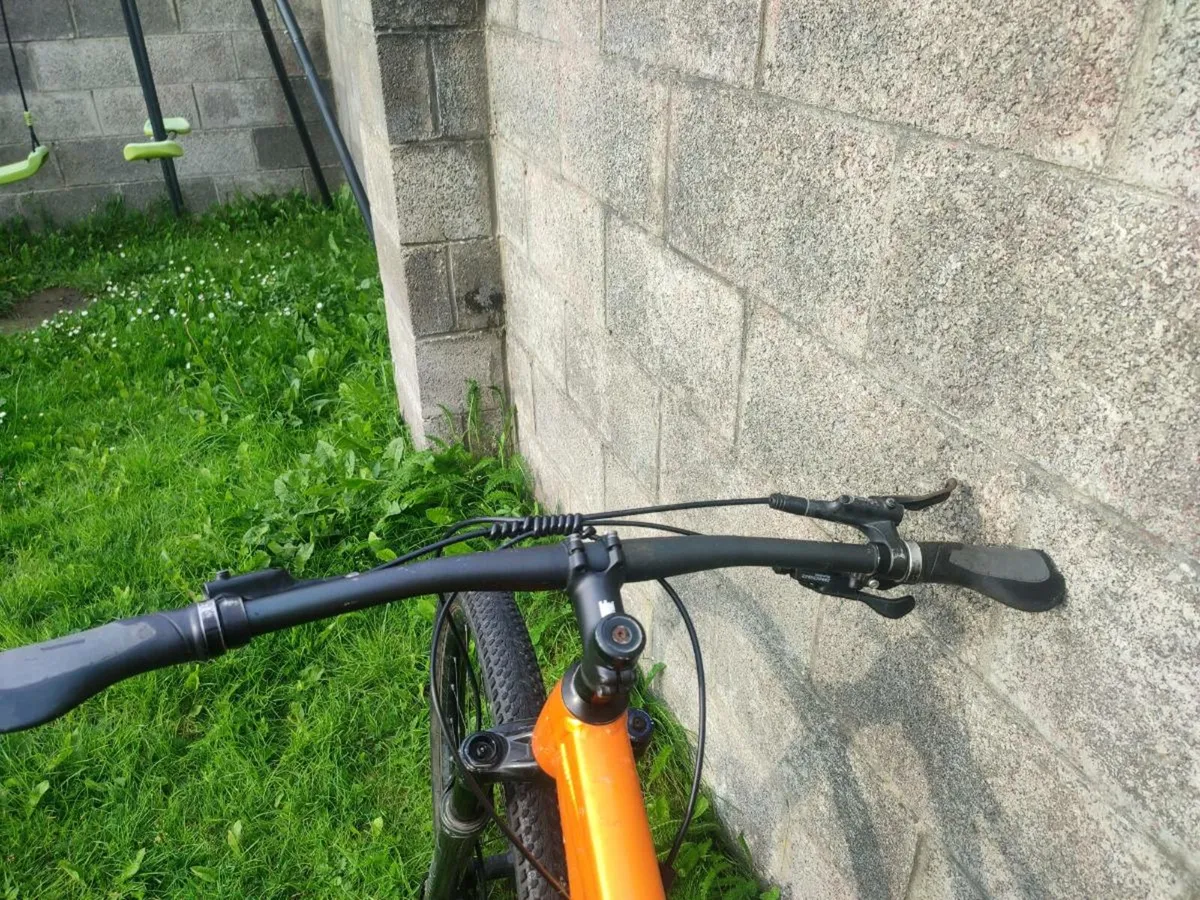 Trek x caliber 7 mountain bike - Image 3