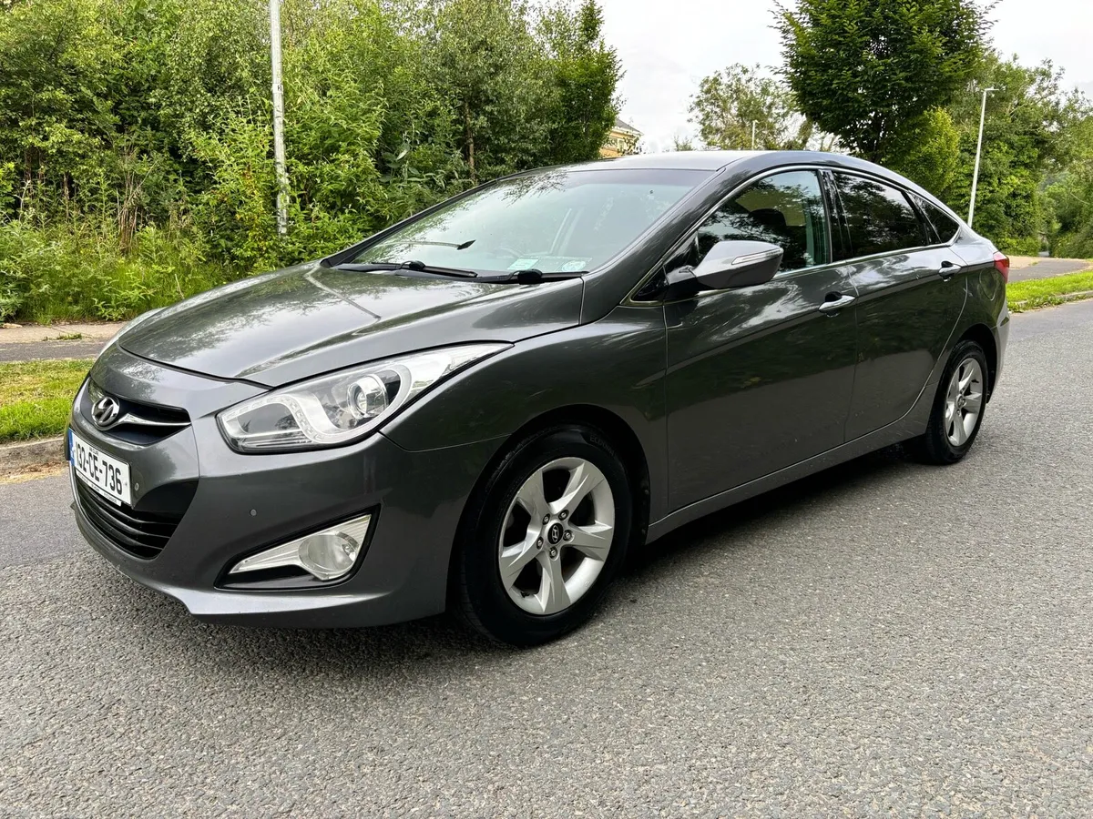 Hyundai i40 1.7 CRDI Style NEW NCT, Low Miles - Image 2