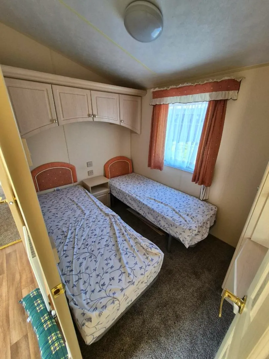 Mobile Home *VERY GOOD CONDITION* - Image 4