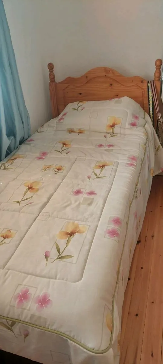 Single bed + mattress - Image 1