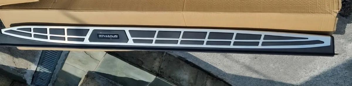 Kia Sportage OEM style side steps / running boards - Image 3