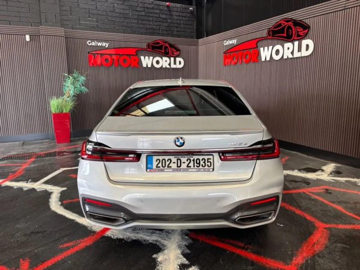 BMW 7 Series 745e 3.0 G11 M Sport 4DR PRO - Image 4