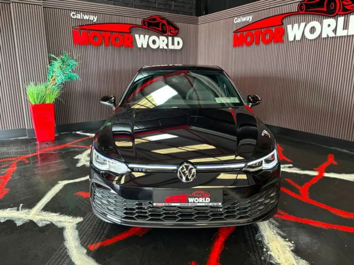 Volkswagen Golf GTE TSi 245 DSG Auto - Image 2