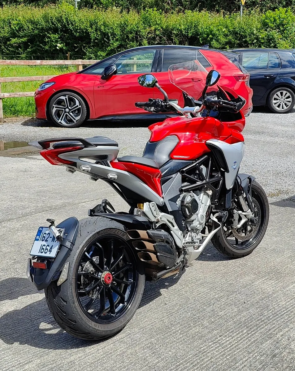 MV Agusta Turismo Veloce 800 - Image 3