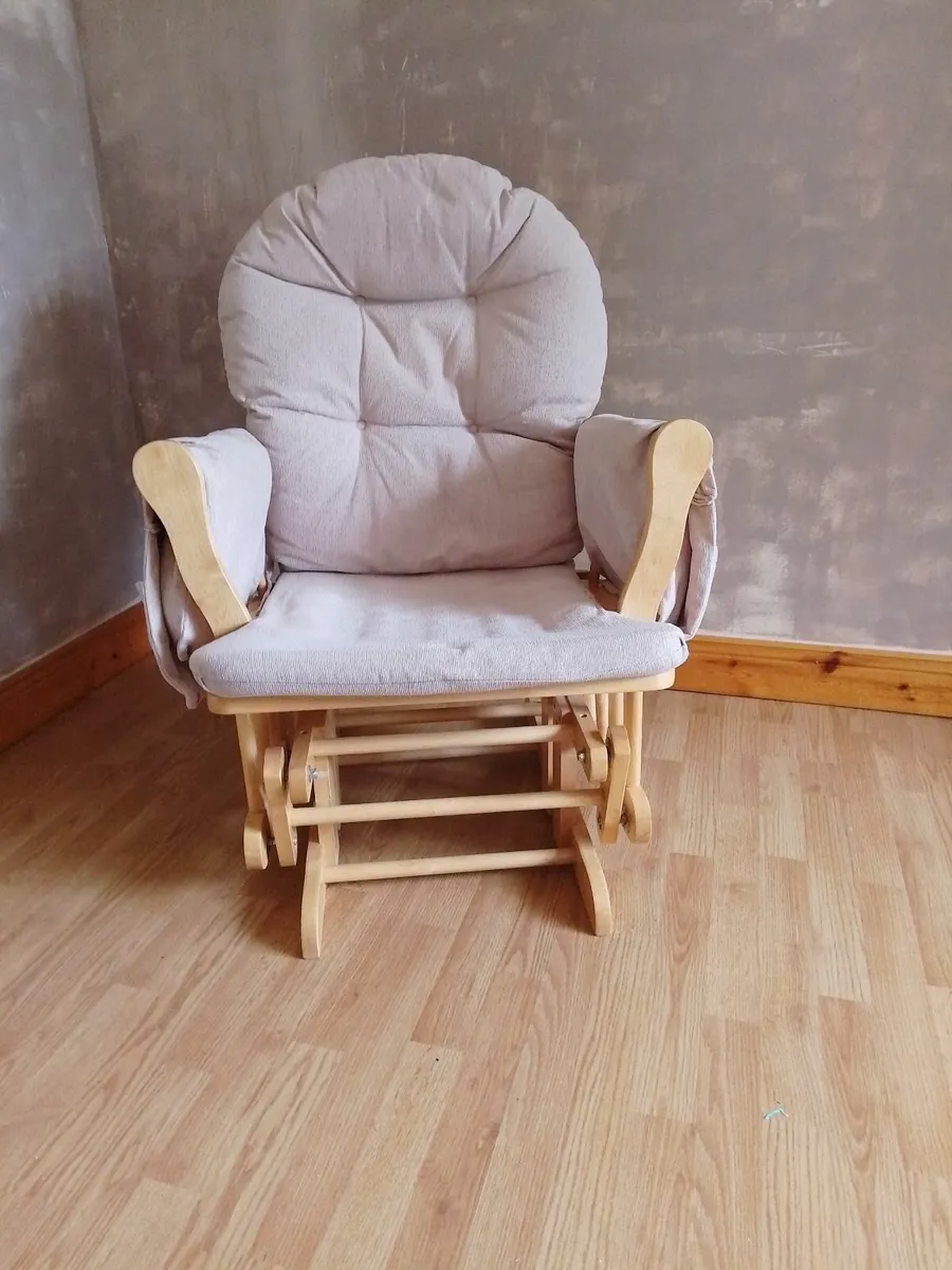Rocking chair - Image 2