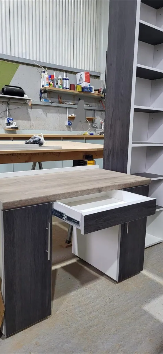 Make up tables - Image 4