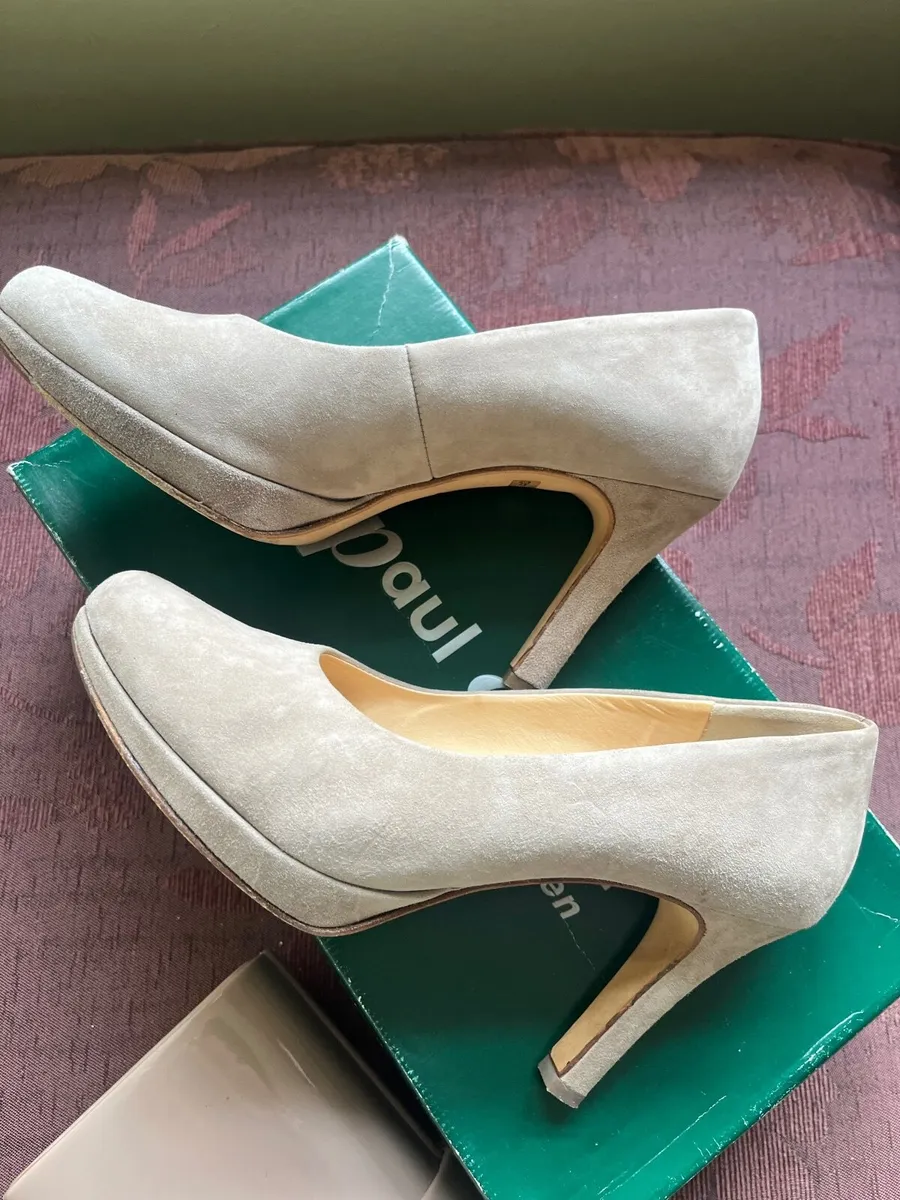 Paul Green suede taupe shoes - Image 3