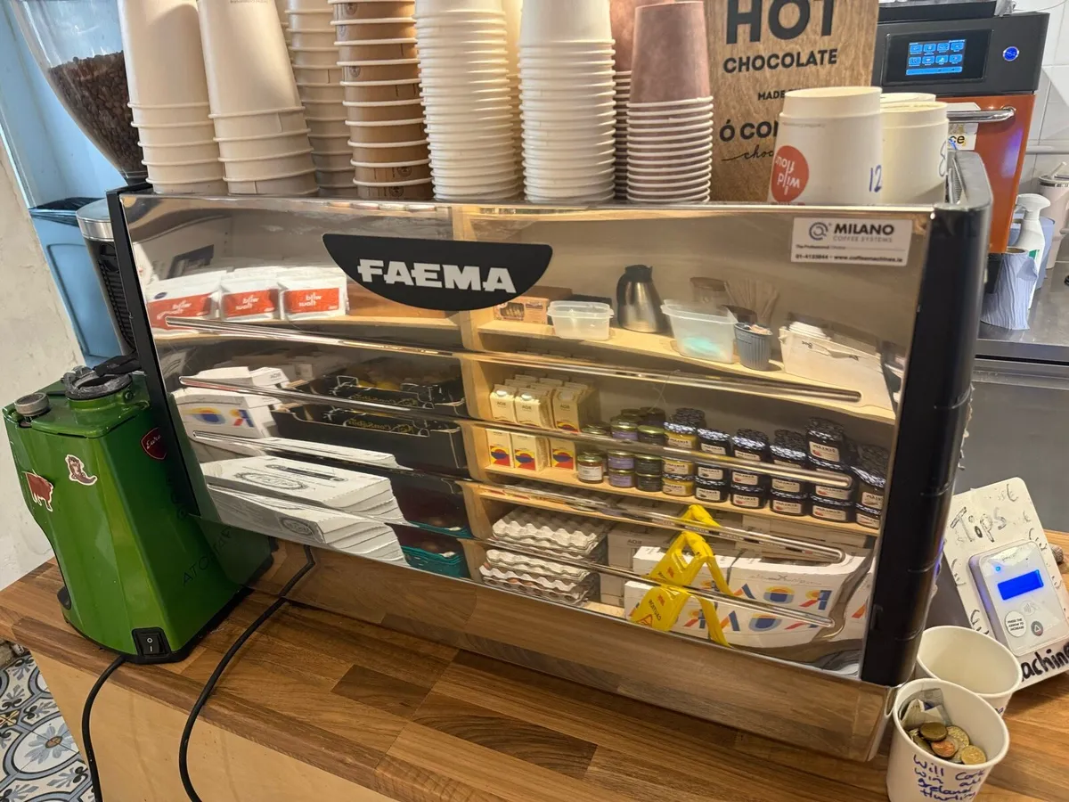 Commercial coffee machine - Image 2