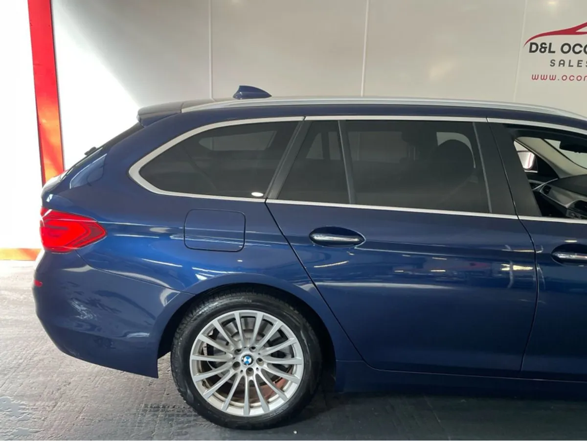 BMW 5 Series D G31 SE 5DR Auto - Image 1