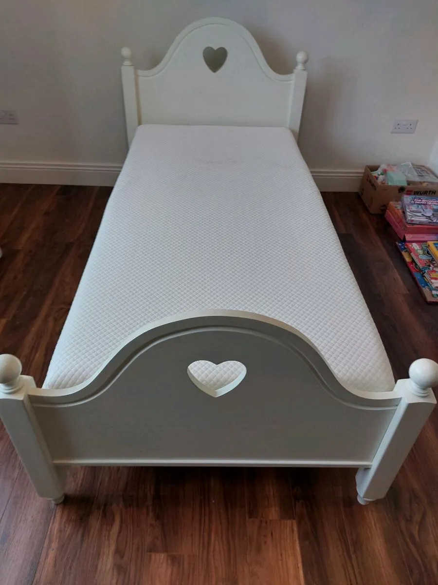 Single Bed - Child - Image 1