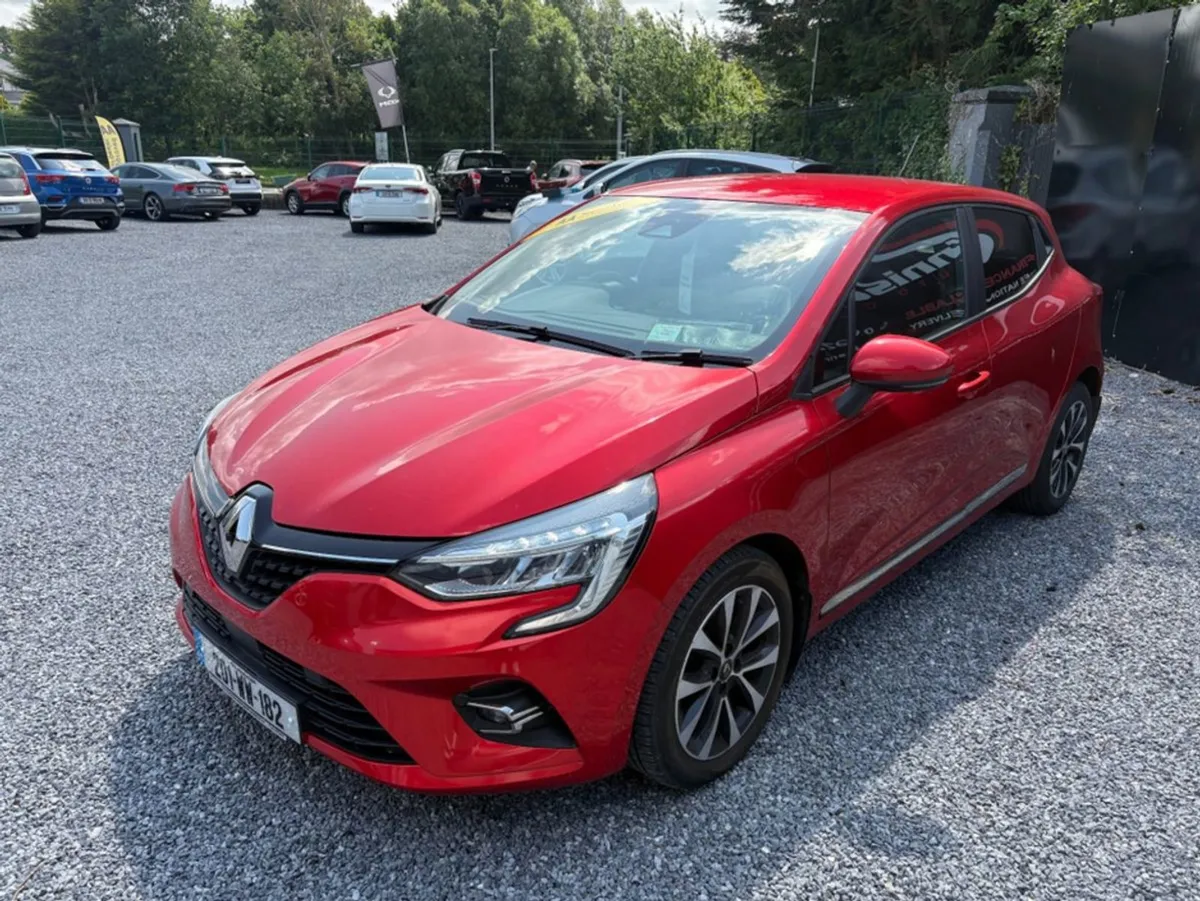 Renault Clio Iconic TCE 100 My19 5dr//just Arrive - Image 3
