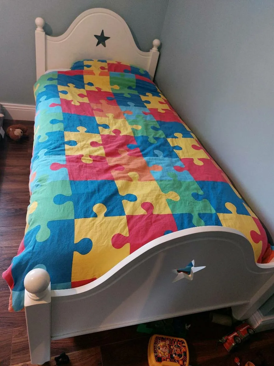 Single bed -child - Image 1