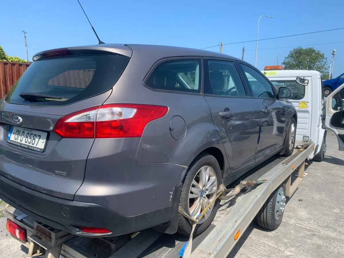 FORD FOCUS  2013 ENGINE PROBLEM - Image 4