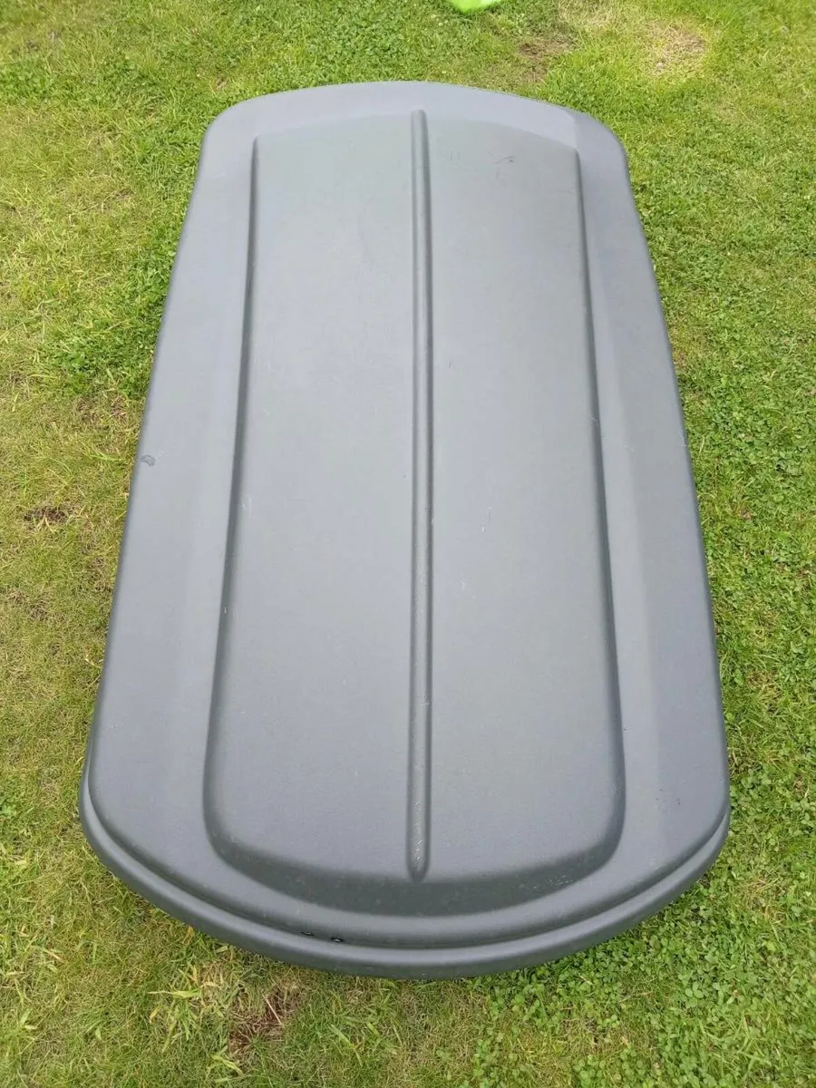 Nordrive roofbox - Image 1