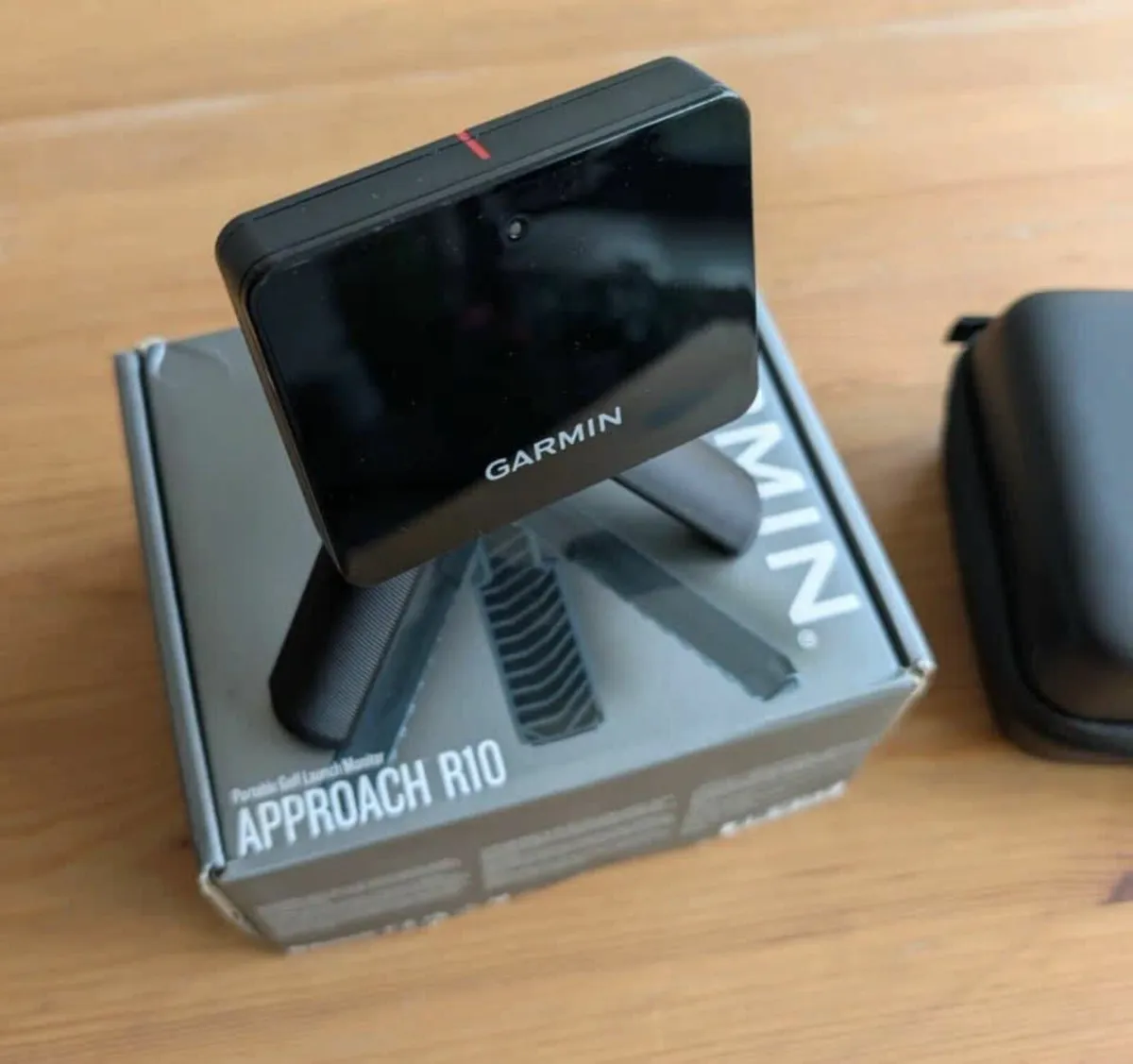 Approach R10 Portable Golf Launch Monitor - Image 1