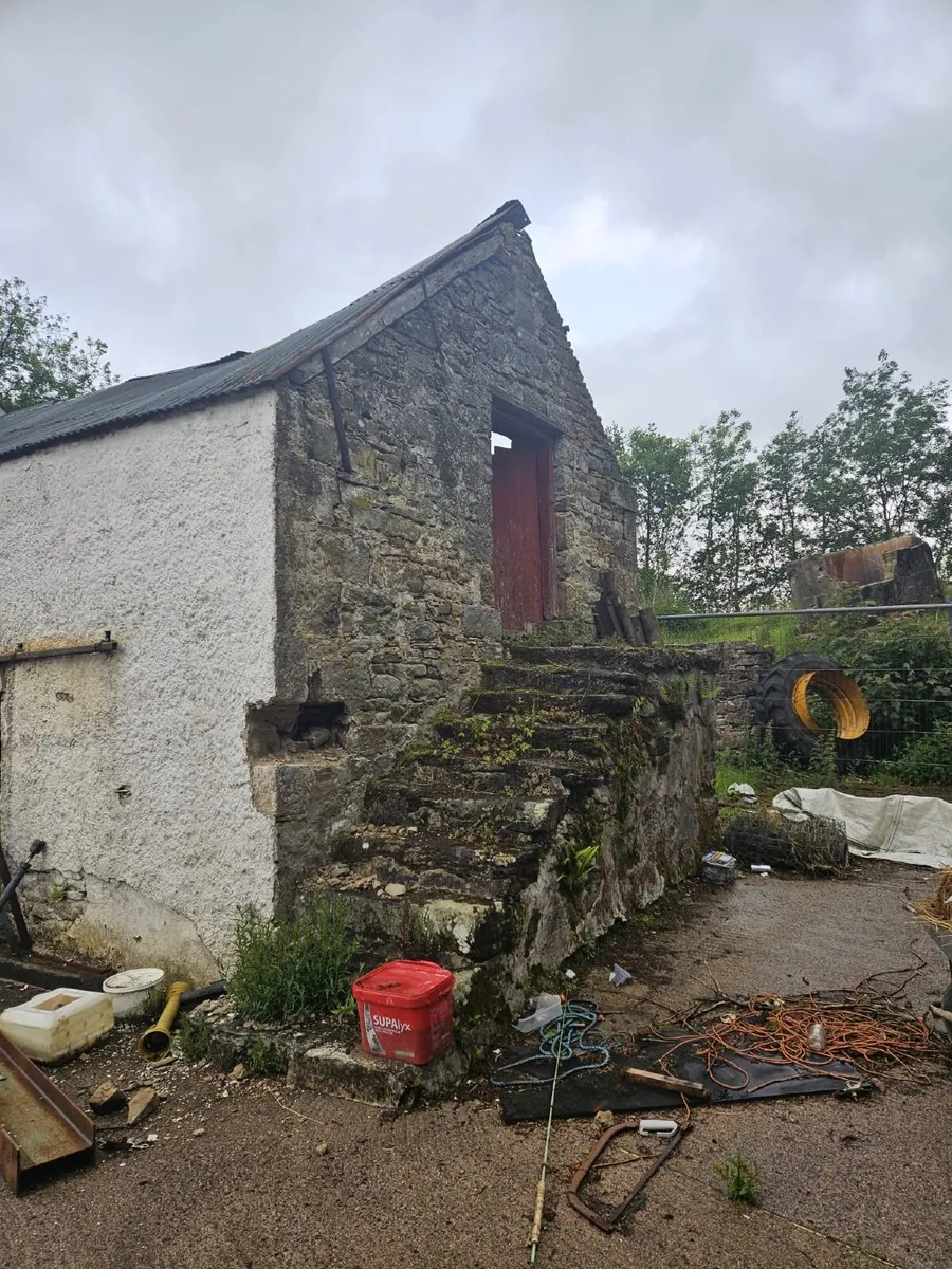 Sandstone Building for Sale - Image 1