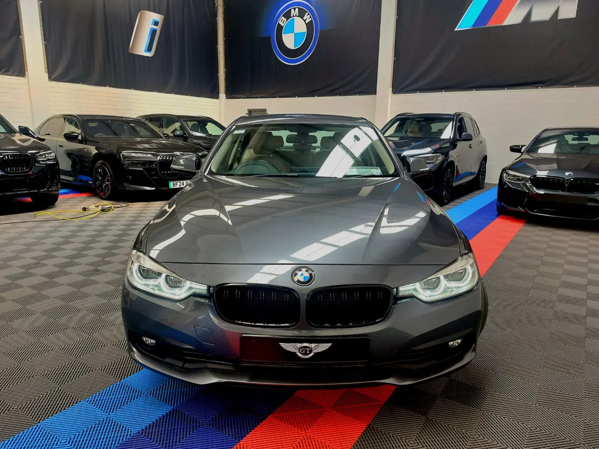 182 318i AUTO ( FULL LEATHER + LOW MILES ) - Image 2
