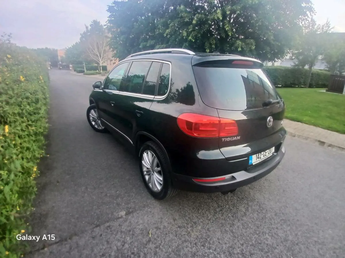2014 VW TIGUAN 2.0 DIESEL LOW KM AUTOMATIC - Image 2
