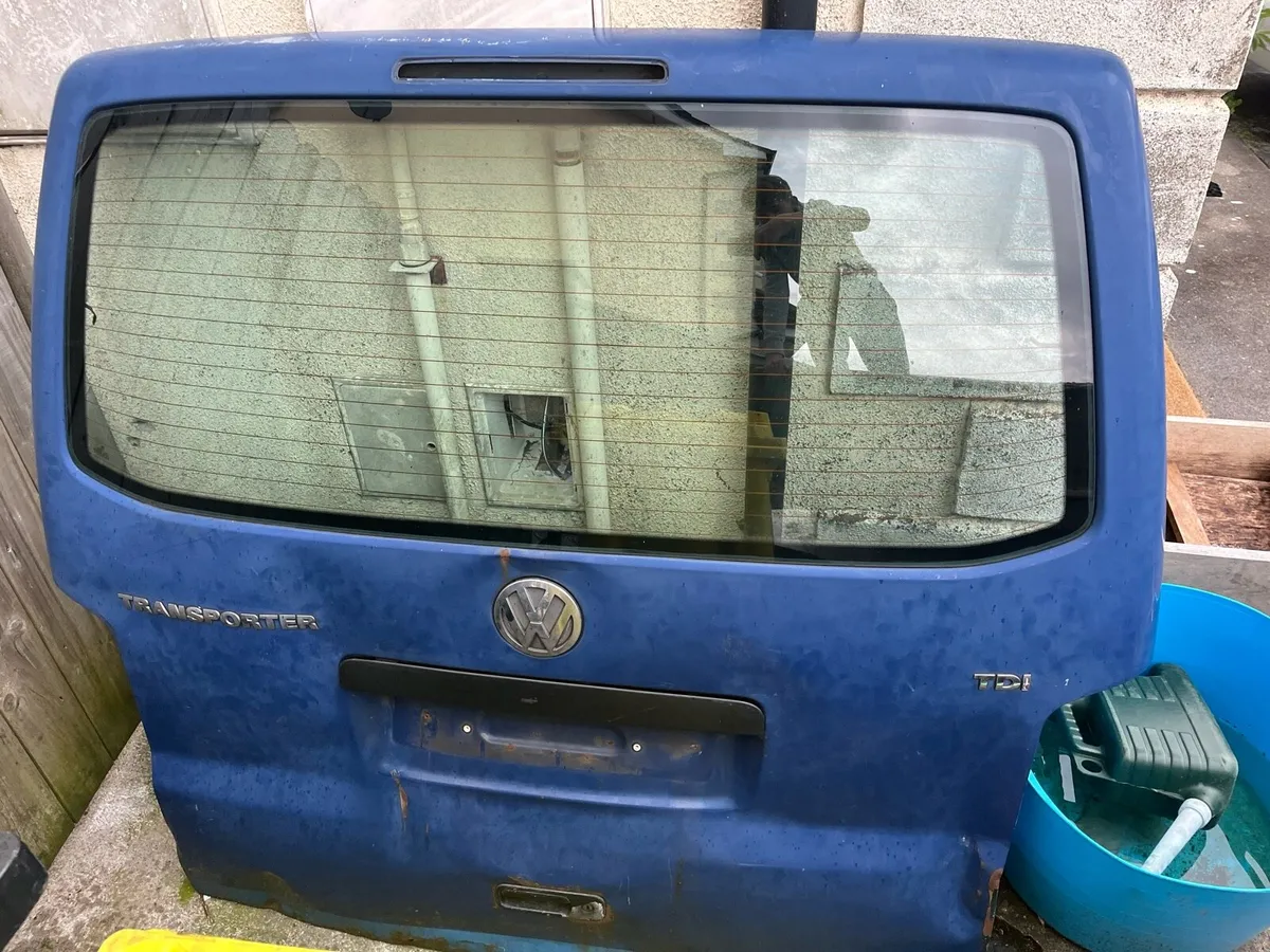 Car back door glass - Image 3