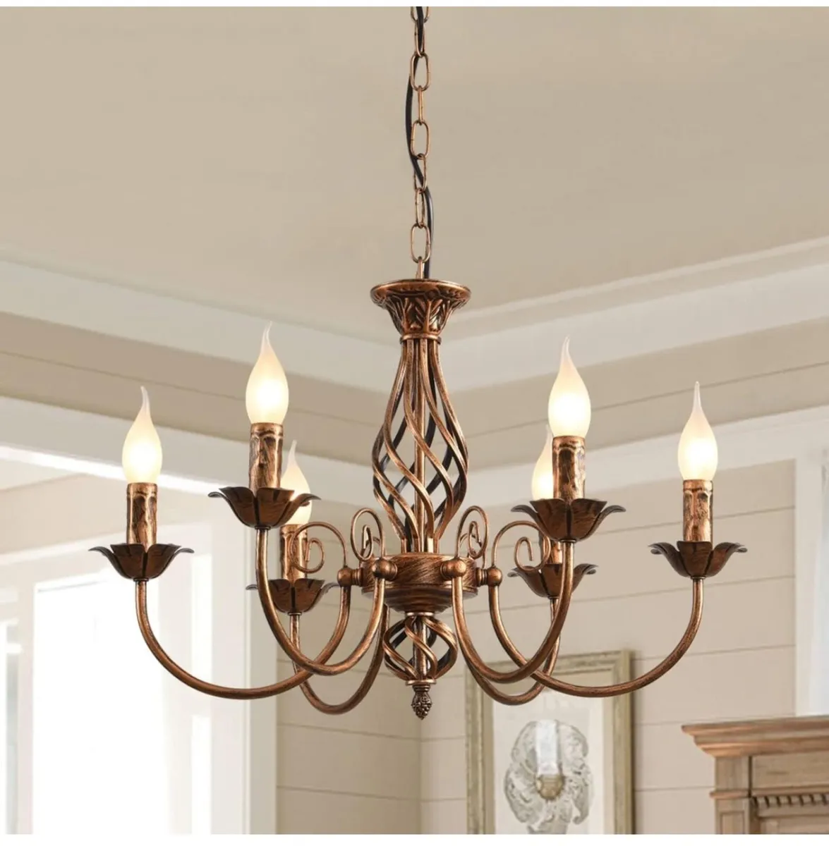 Traditional Country Style Chandelier - Image 4