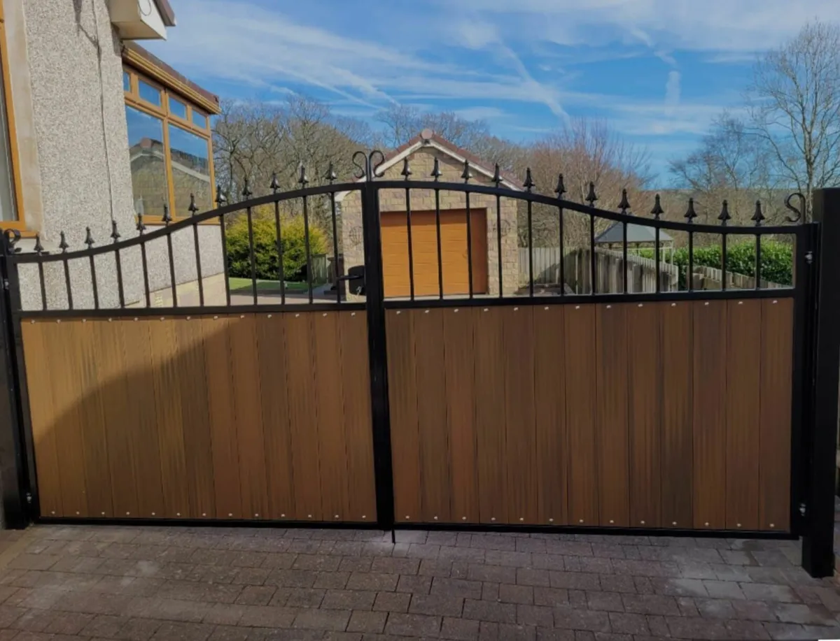 Gates - Image 2
