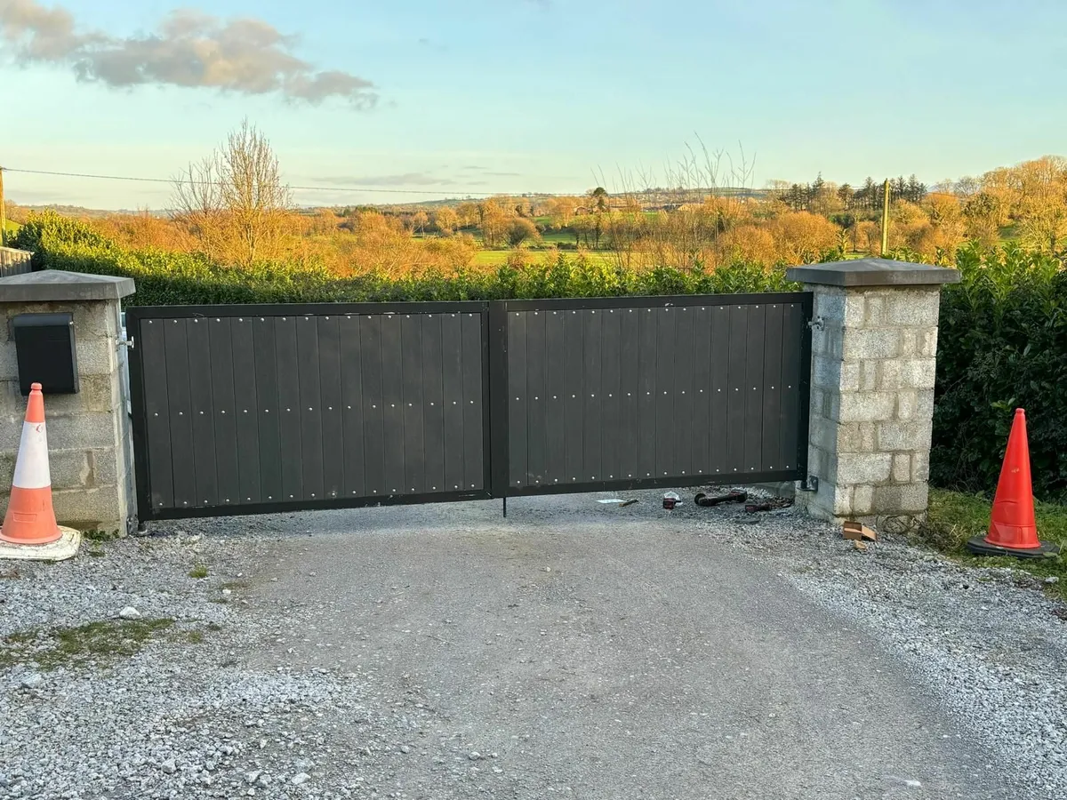 Gates - Image 4