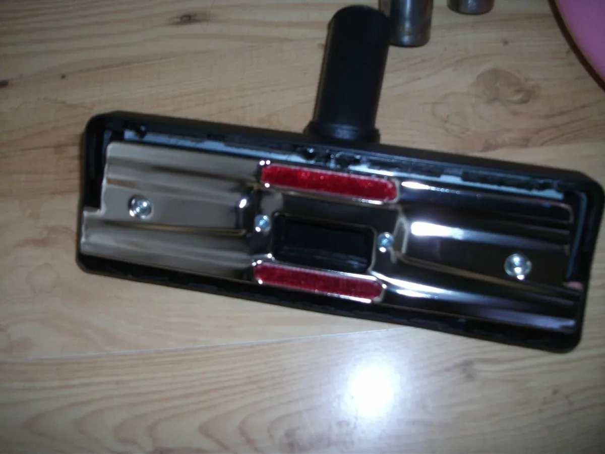 Henry Hoover - Image 4