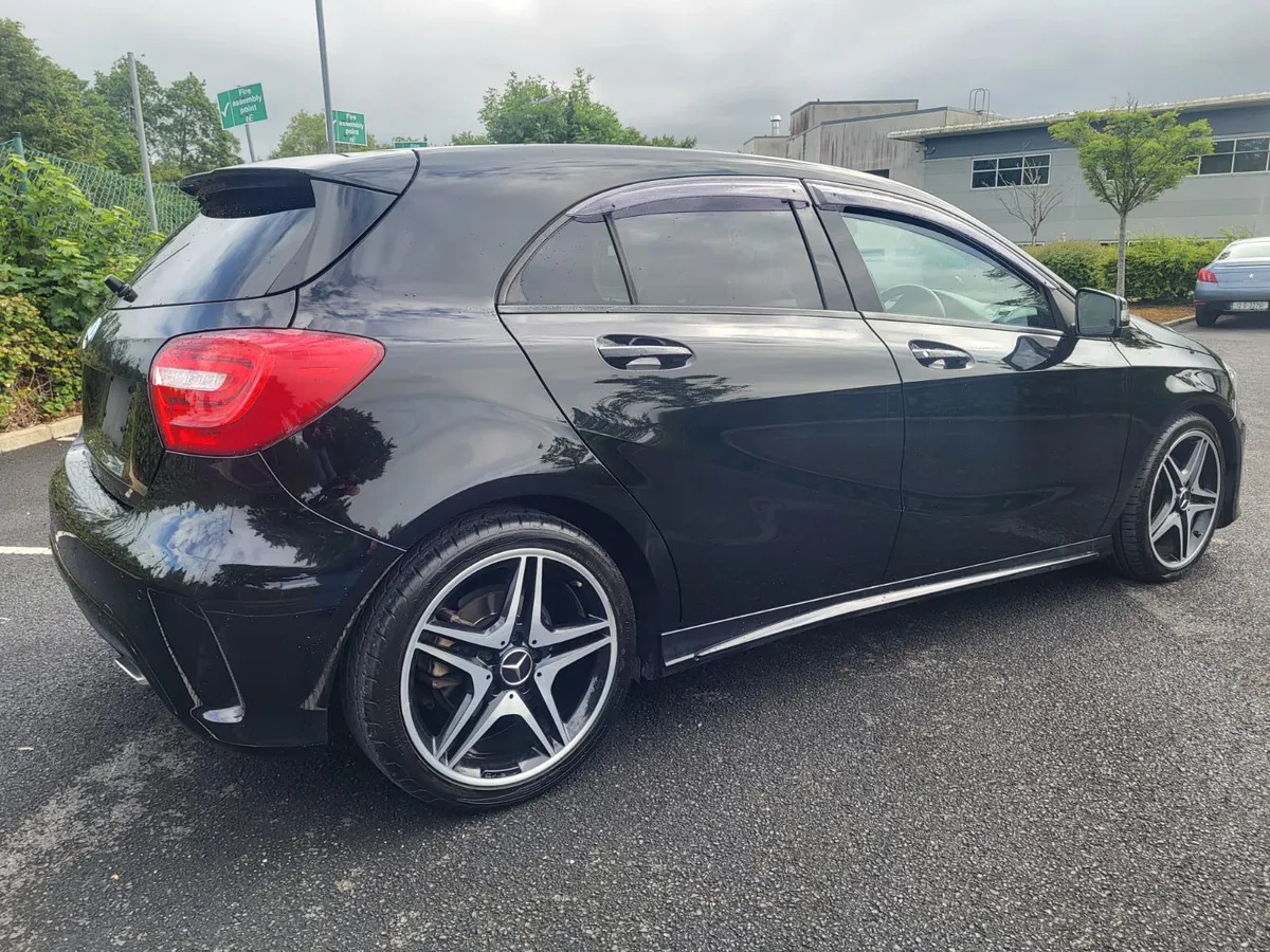 2015 MERCEDES BENZ A180 AMG AUTOMATIC - Image 4