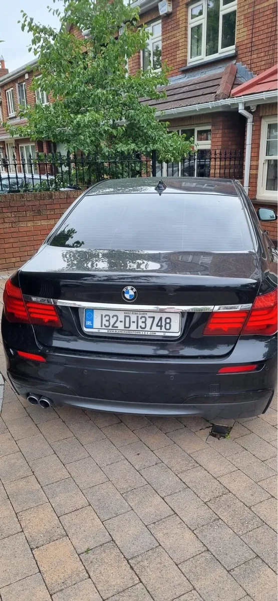BMW 730D 2013 - Image 2
