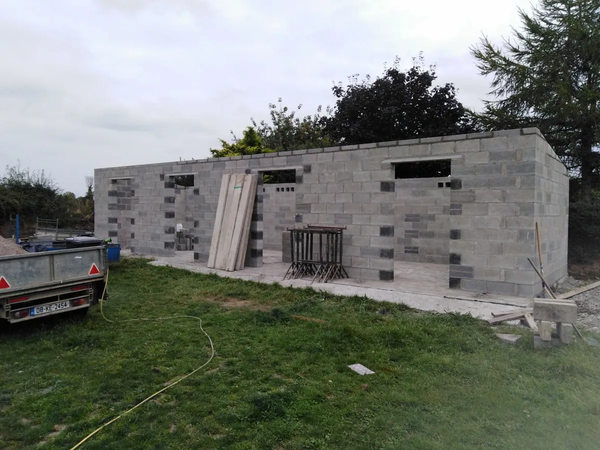 Bricklayer/Blocklayer Available - Image 1