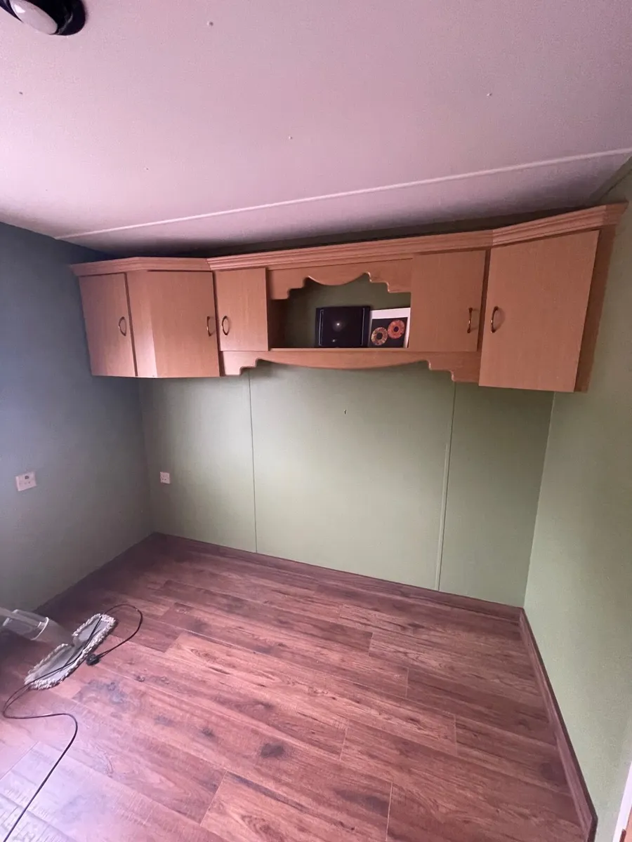 Mobile home freshly renovated - Image 2