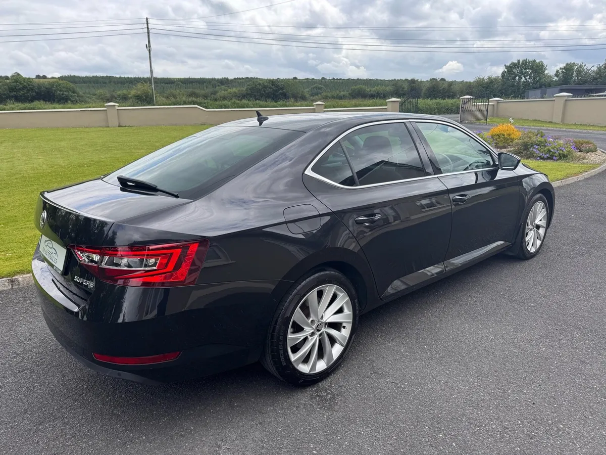 2019 Skoda Superb SE L Executive - Image 2