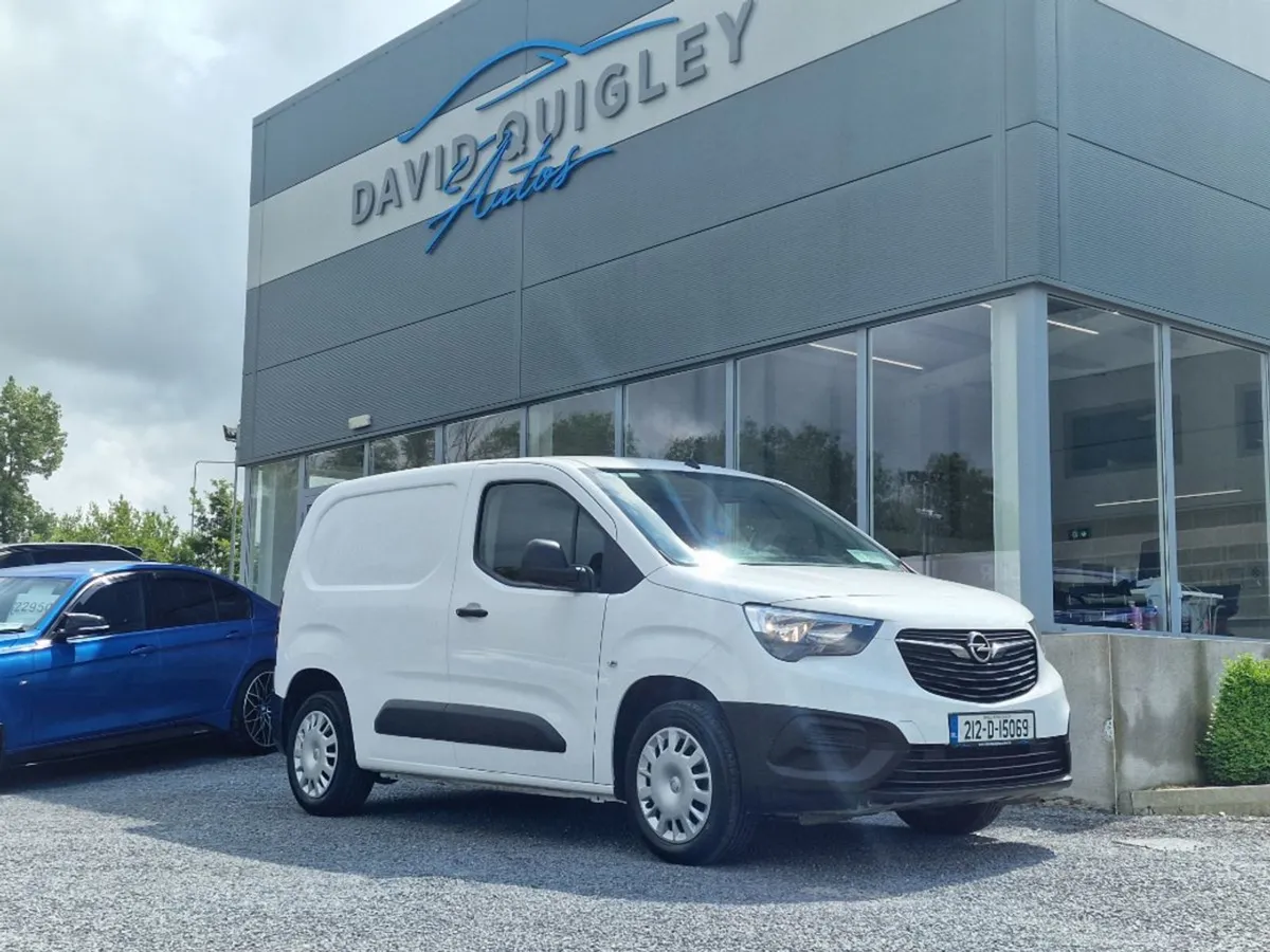 Opel Combo My21-l1h1-1.5 75ps-dsl-5sp 5DR - Image 1