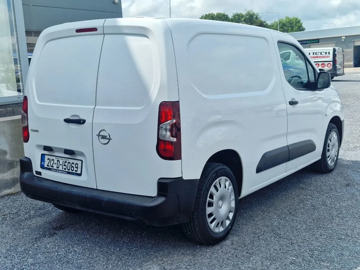 Opel Combo My21-l1h1-1.5 75ps-dsl-5sp 5DR - Image 3