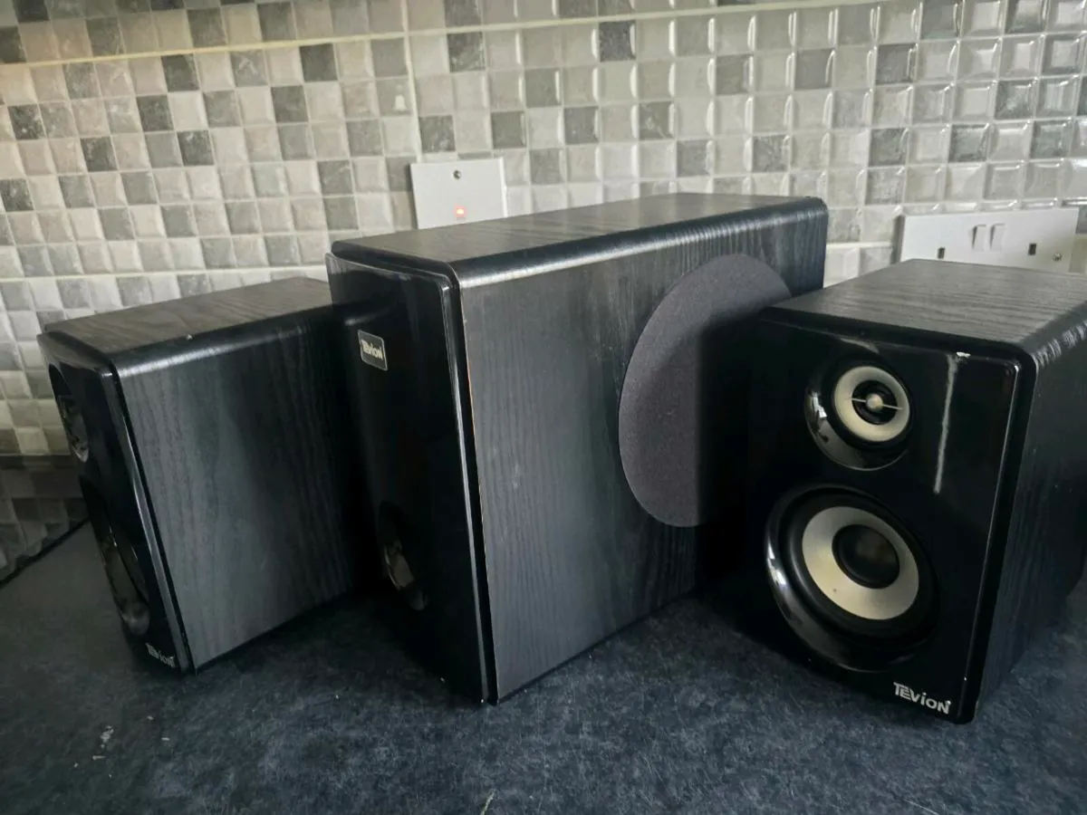 Tevion speakers set and subwoofer - Image 4