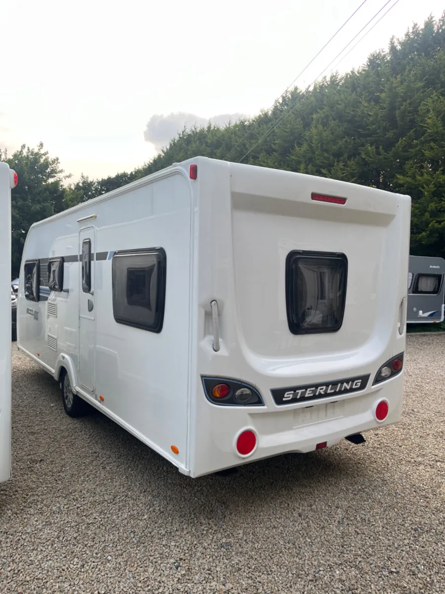 Sterling 6 Berth Fixed Bunkbed Caravan - Image 4