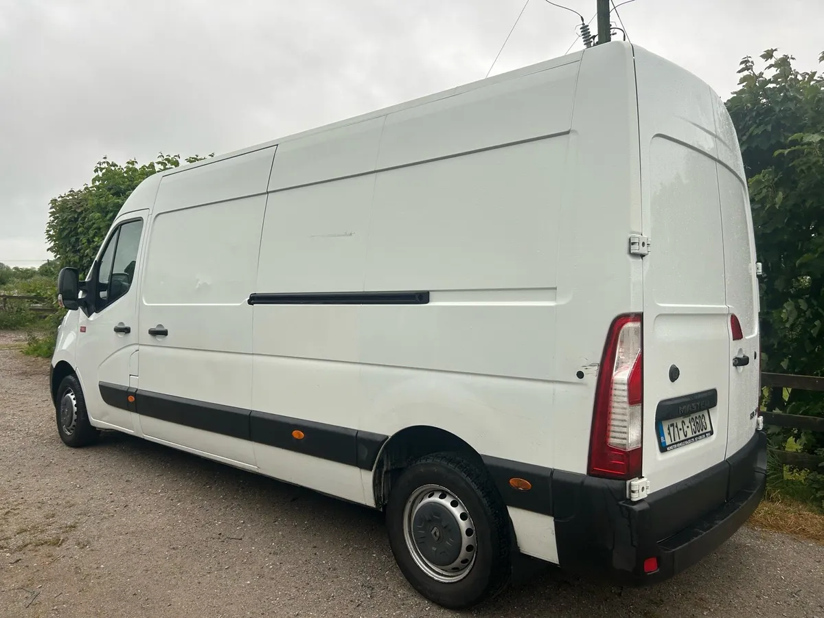Renault master lwb - Image 2