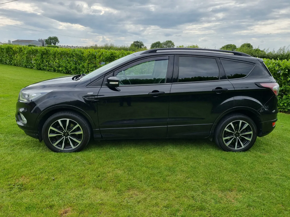 172 Ford Kuga 2.0 Diesel ST Leather seats - Image 3