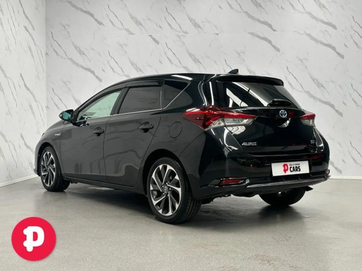 Toyota Auris Hybrid Auto - Straight Sale Discount - Image 3