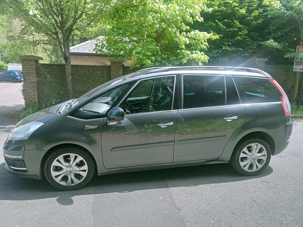 132 Citroen C4 grand Picasso low km - Image 1