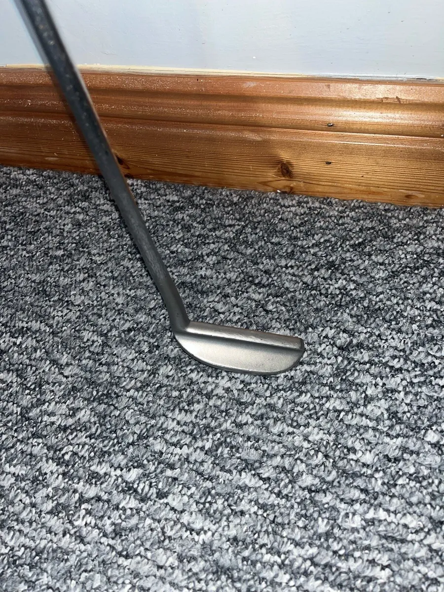 odyssey white hot #8 putter - Image 4