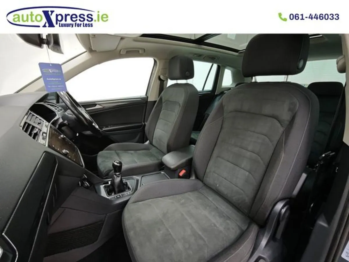 Volkswagen Tiguan 2.0 TDI Sliding Sunroof - Image 4